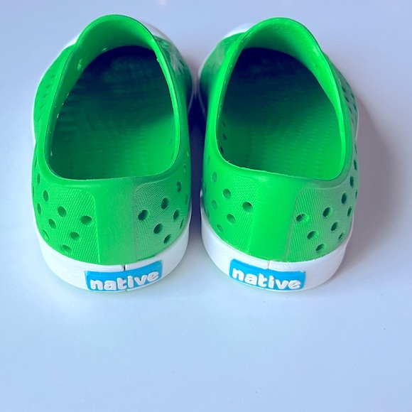 Unisex Natives Jefferson child size toddler 7 EUC - Picture 3 of 6